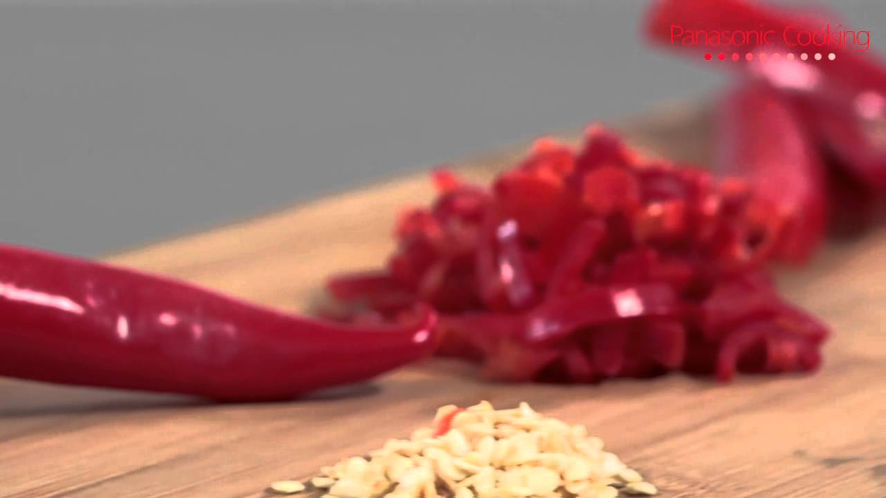 Fast and easy way to remove chili seeds without any burn