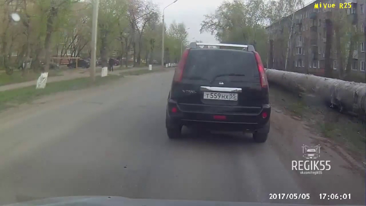 &laquo;Учитель&raquo; на X-Trail, Омск