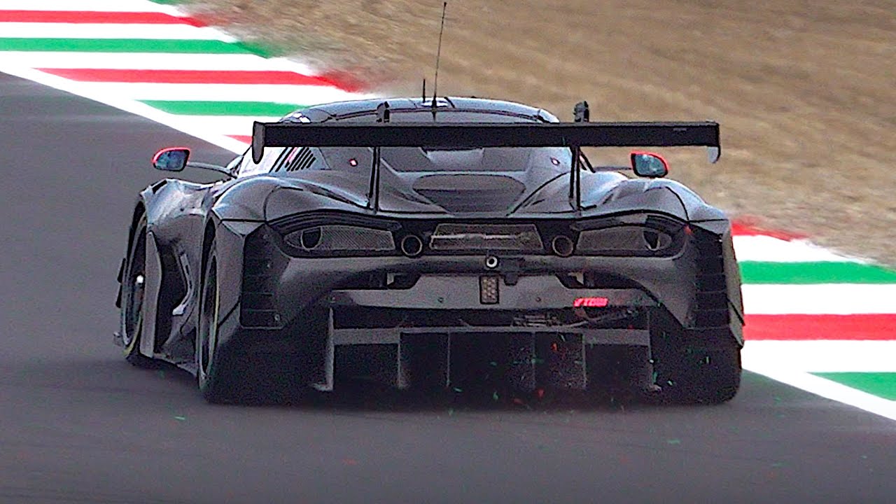 Full carbon McLaren 720S GT3 EVO 2025 spec car testing at Monza circuit! *RAW engine Sound*