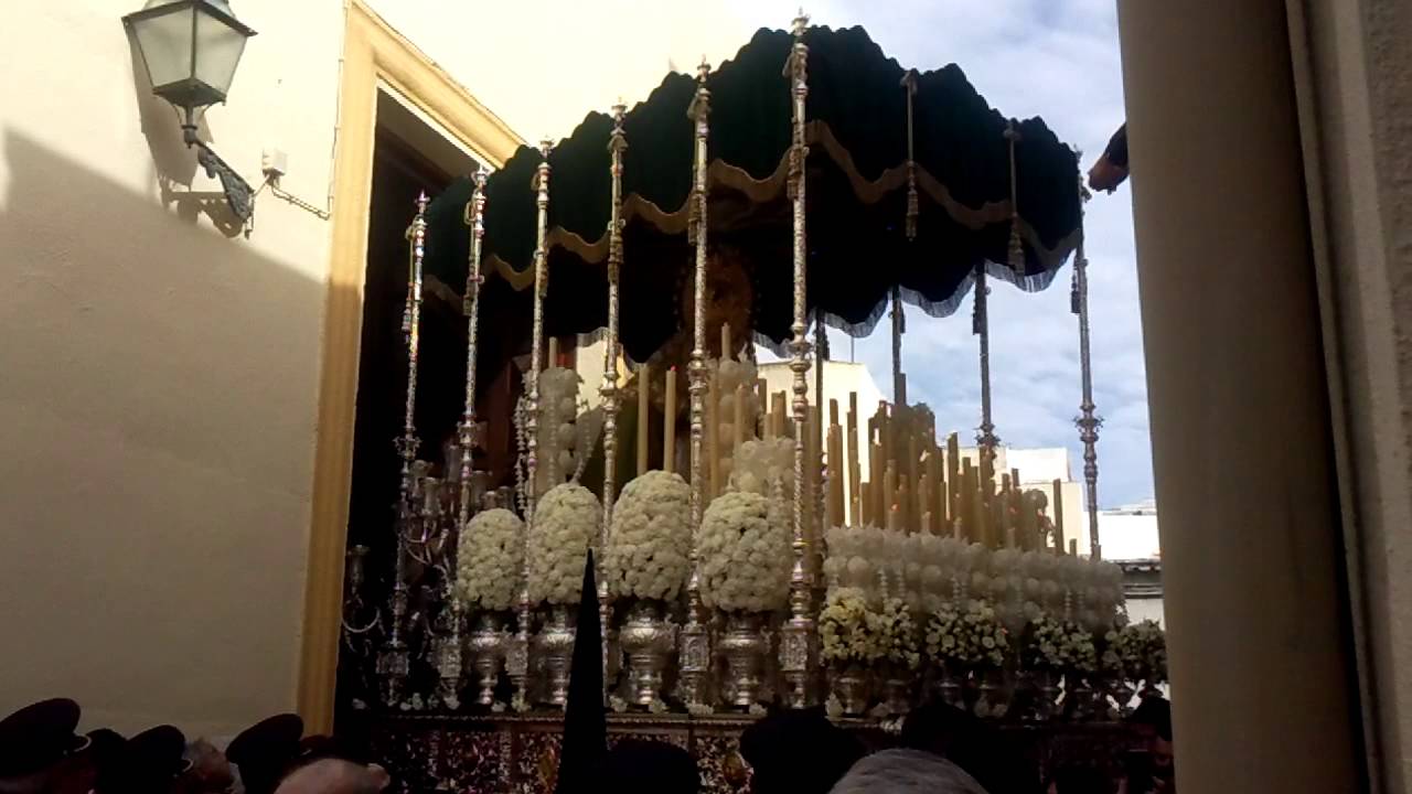 Salida de la Esperanza Macarena Almeria 2014