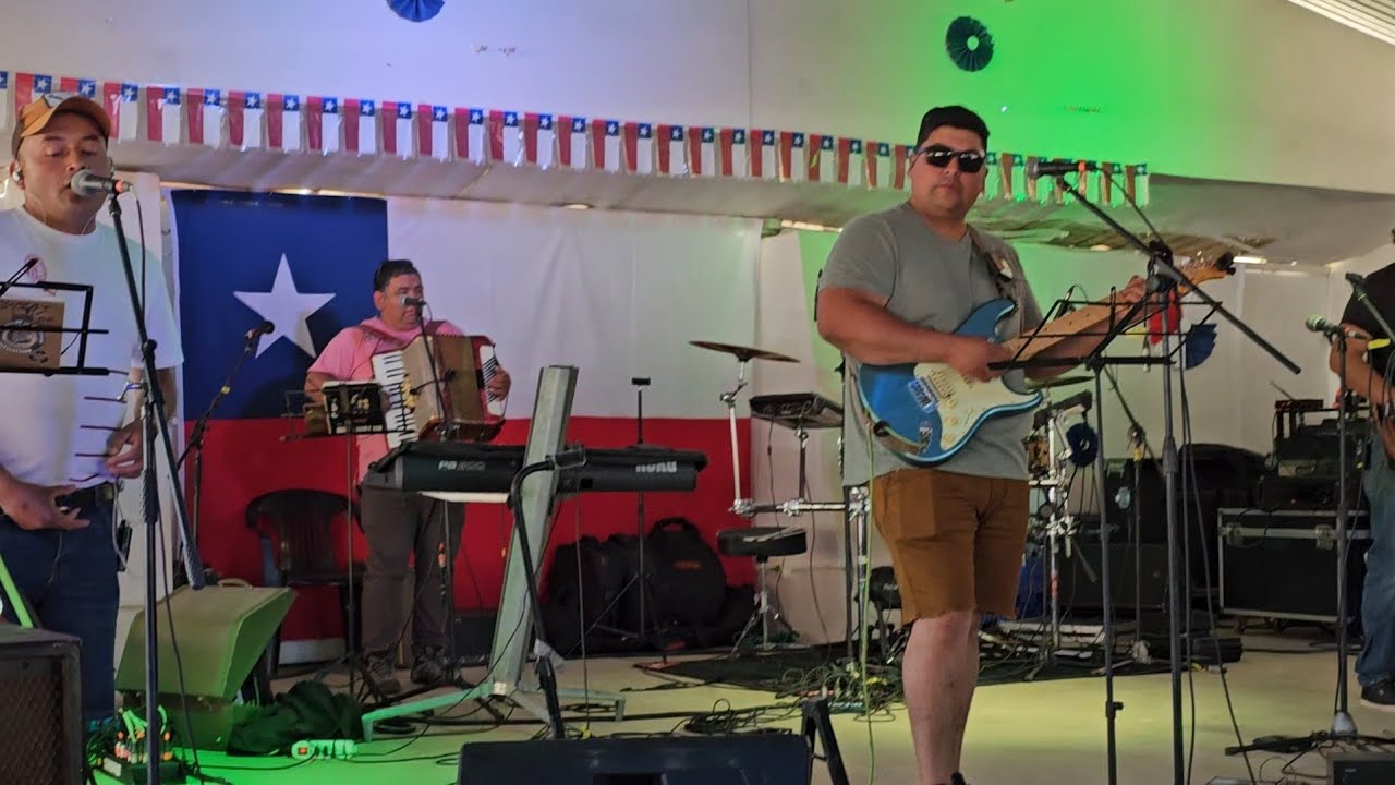 Rodeo Los Rulos junto a Los Pumas de Junquillar - Cueca Cantemos Querido Amigo