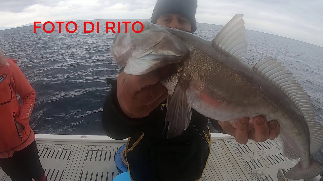 PESCA DALLA BARCA   (uscita con il palamito )