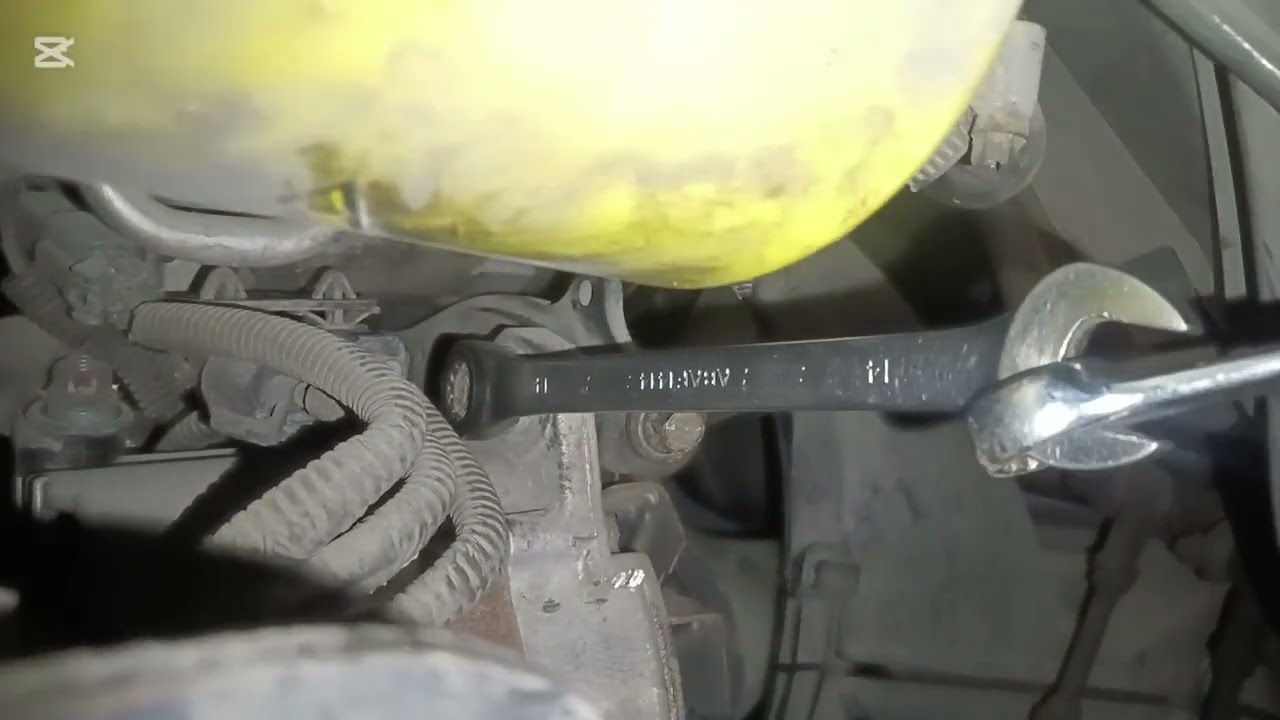 How to change || Mitsubishi Rosa Bus || A/c / Fan Belts / All Belts ||
