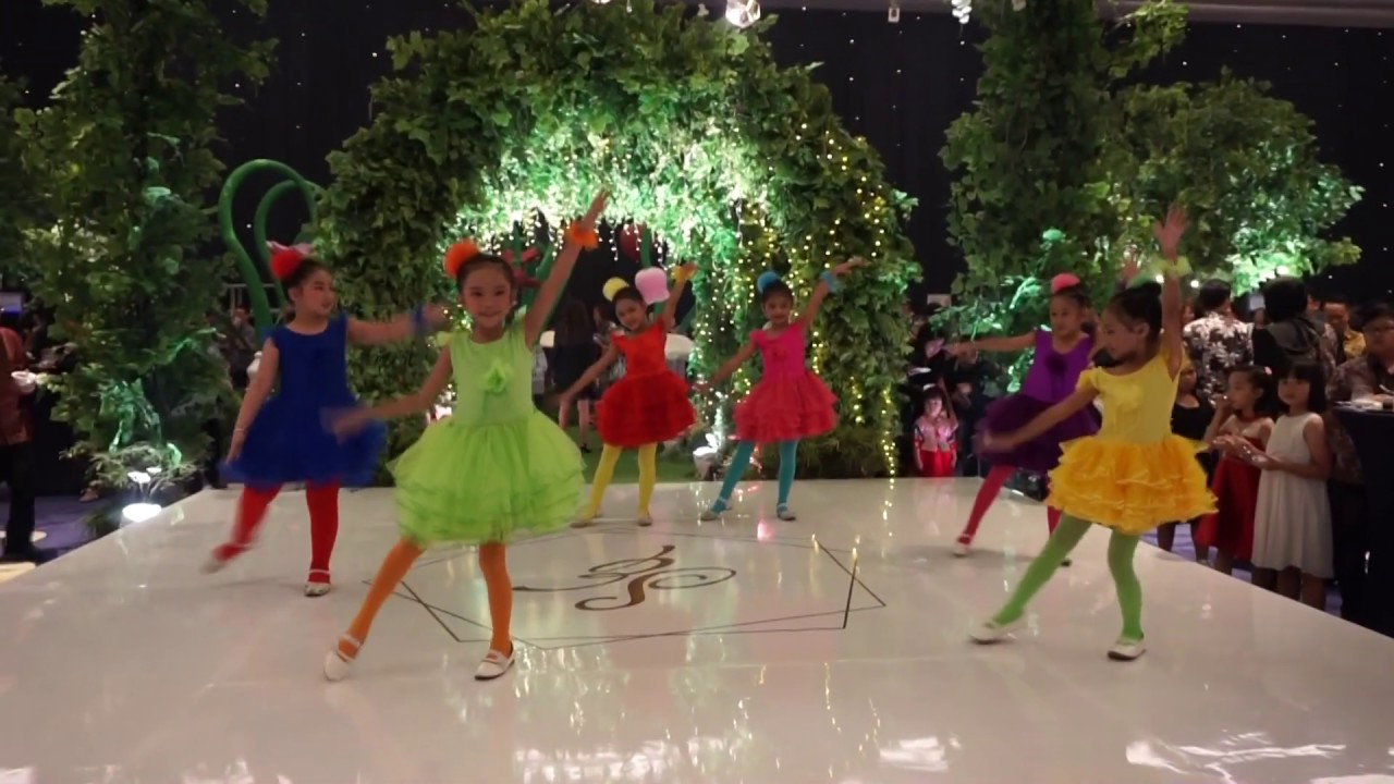 Kids Dance Performance Beauty and The Beast | IG: @dancefirstindonesia
