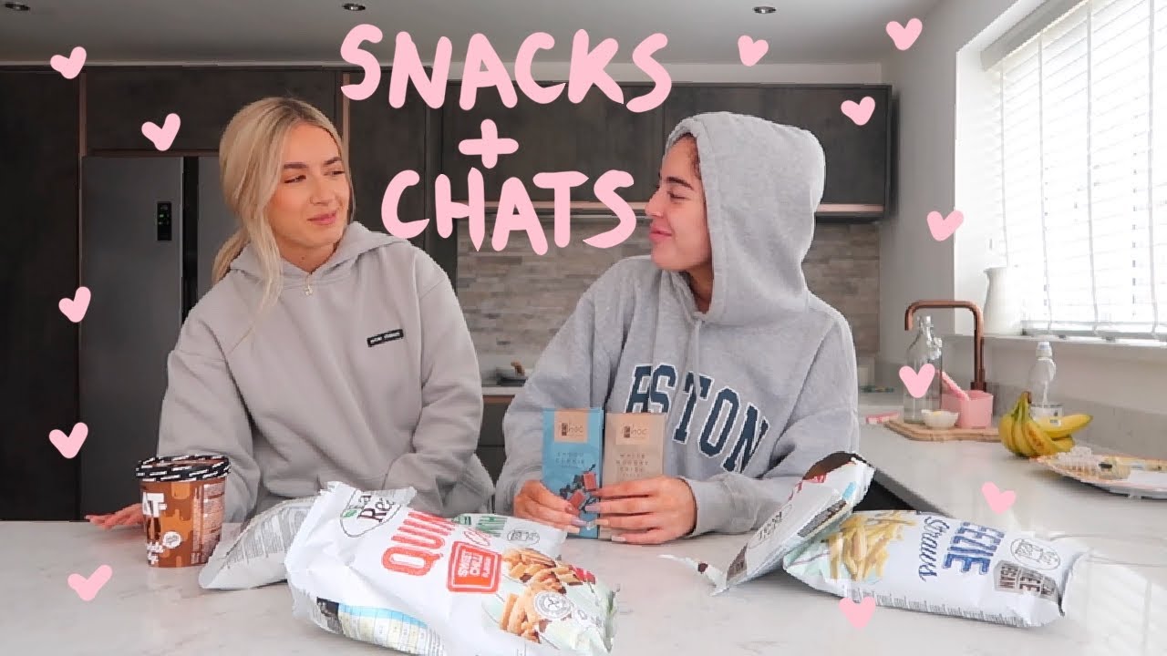 SNACKS AND CHATS!!! | storytime | Sophia and Cinzia