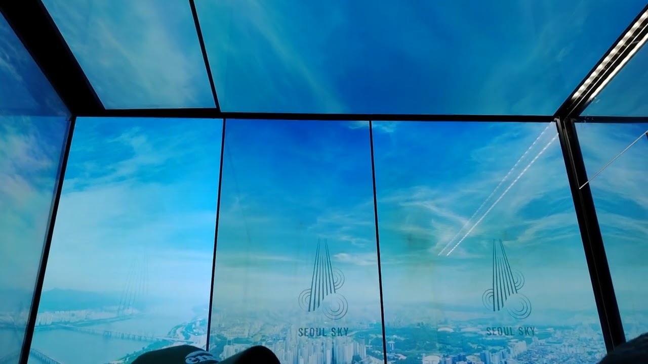Fast Elevator in Korea!! 😱#lotteworldtower #seoulsky