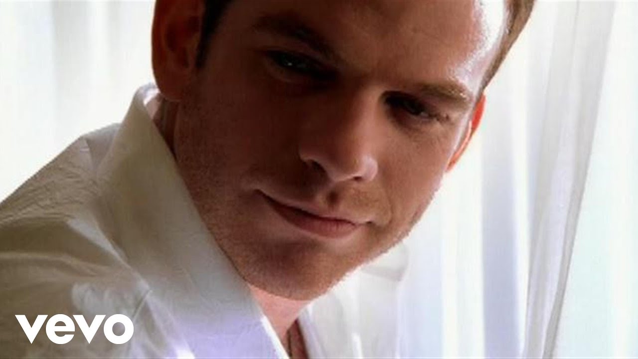Garou - Gitan (Vid&eacute;o officielle)