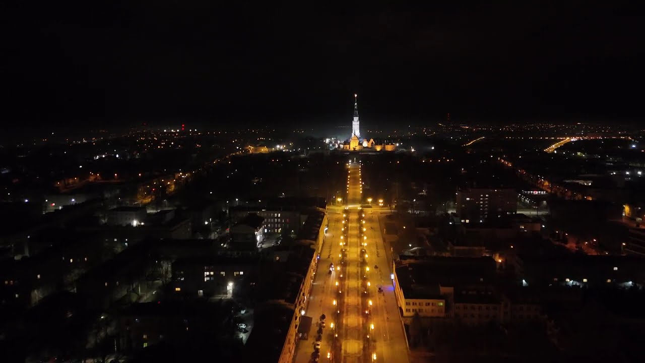 Częstochowa widok z drona na aleje i Jasną Górę 4K