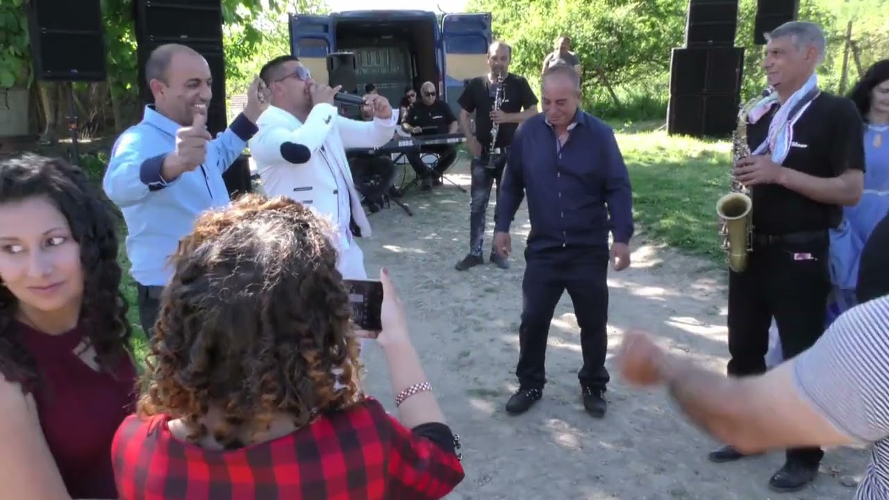 Rojdenden na Sedef selo. Rodina 2 cast