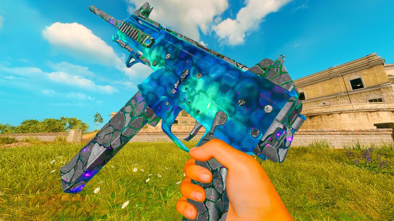The STRIKER Is BROKEN In Warzone 😍👑