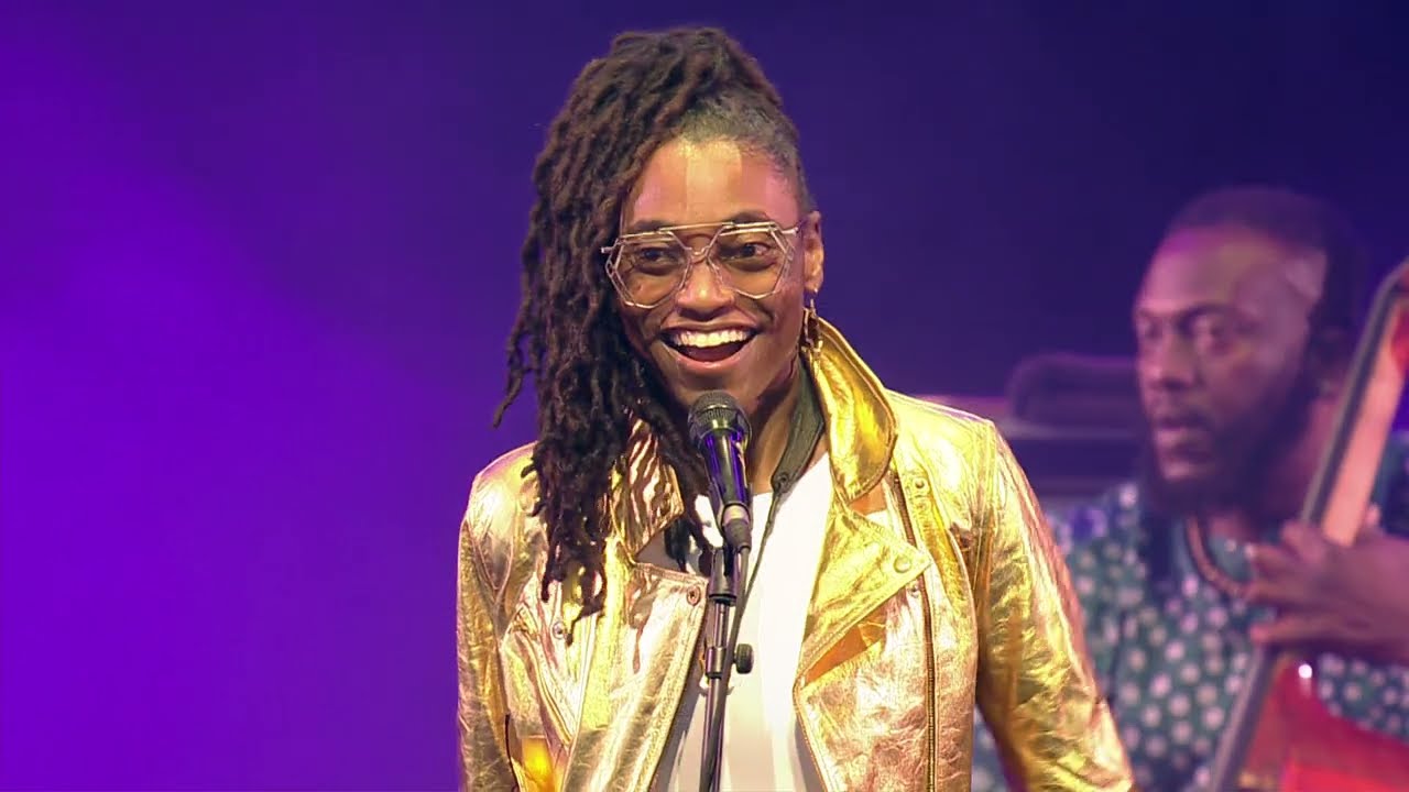 Lakecia Benjamin plays Song 