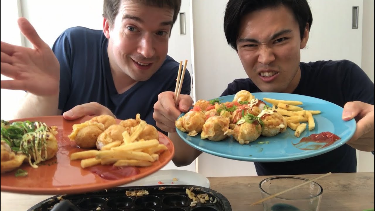 Fish & Chips Takoyaki?! British Japanese street food fusion cooking 英国風たこ焼き ? フィッシュアンドチップス味のたこ焼き実験