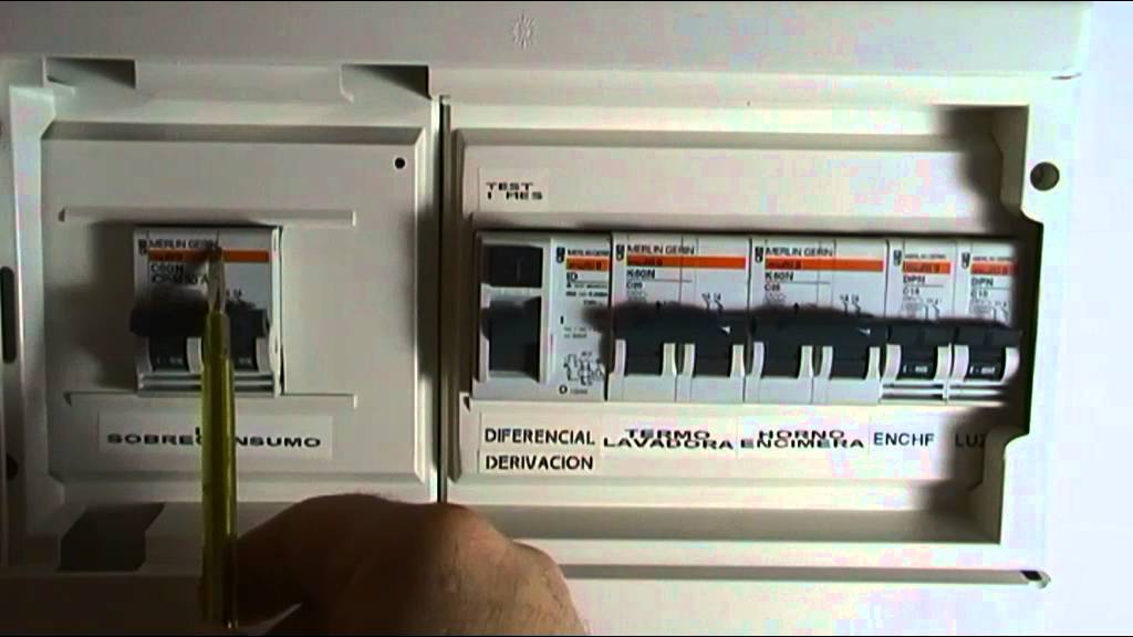 PORQUE SALTA EL DIFERENCIAL  O EL   MAGNETO TERMICO VIDEO 1 MIN
