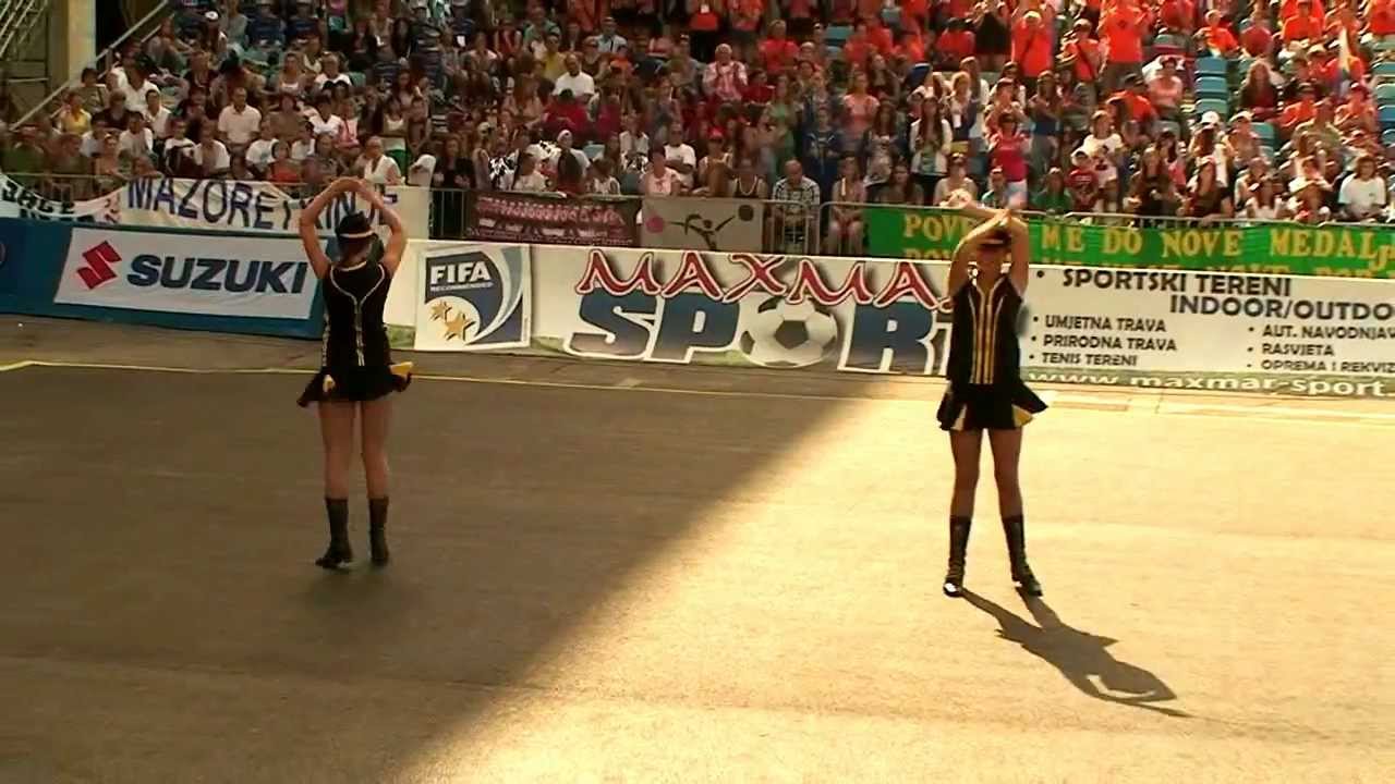 EMC 2011 - duo senior MOSTARSKE MAŽORETKINJE