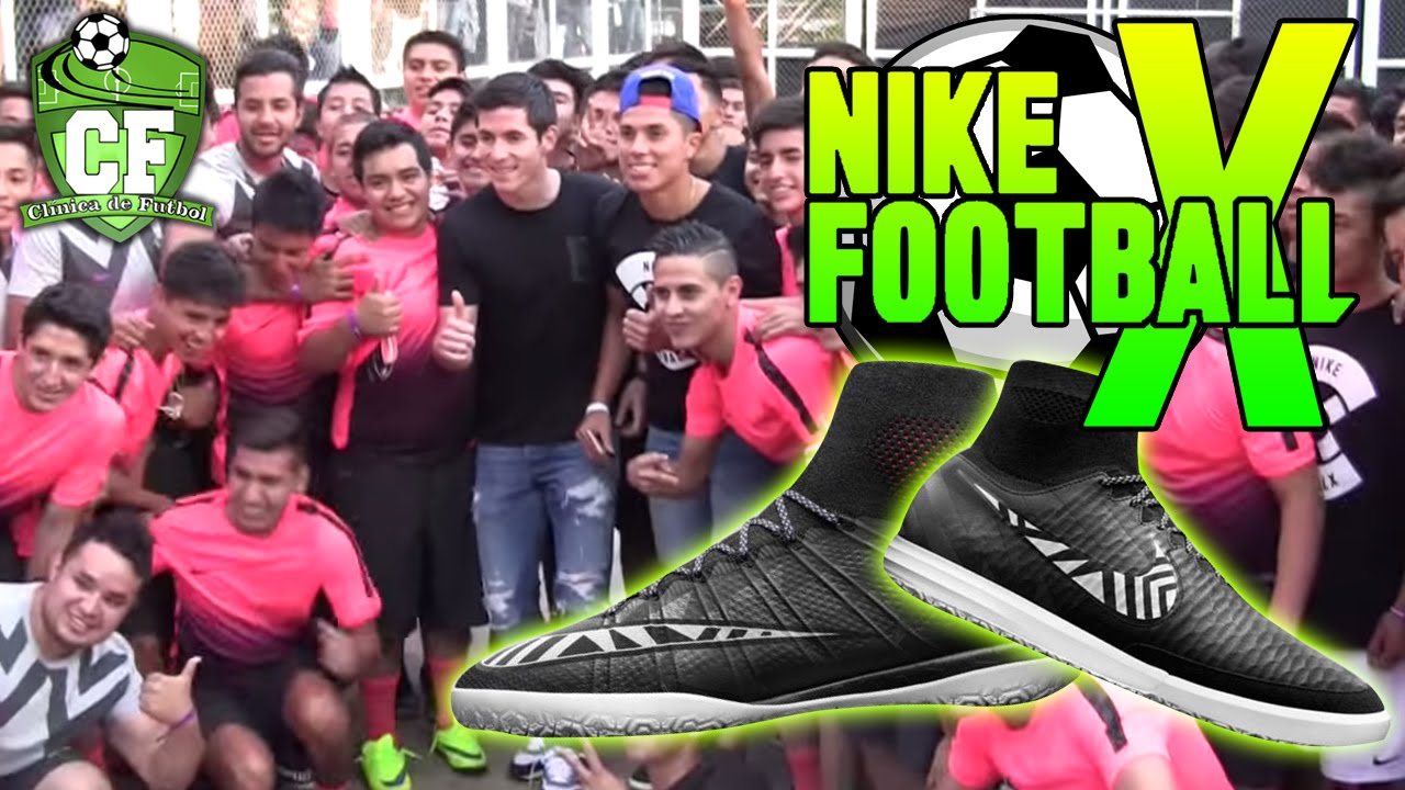 NIKE FOOTBALL X