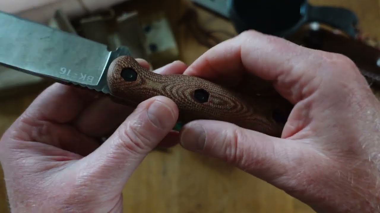 Už to není Batman! Ka-bar BK16 a jeho jednoduché úpravy.  Napište mi jak se vám nyní nůž líbí.