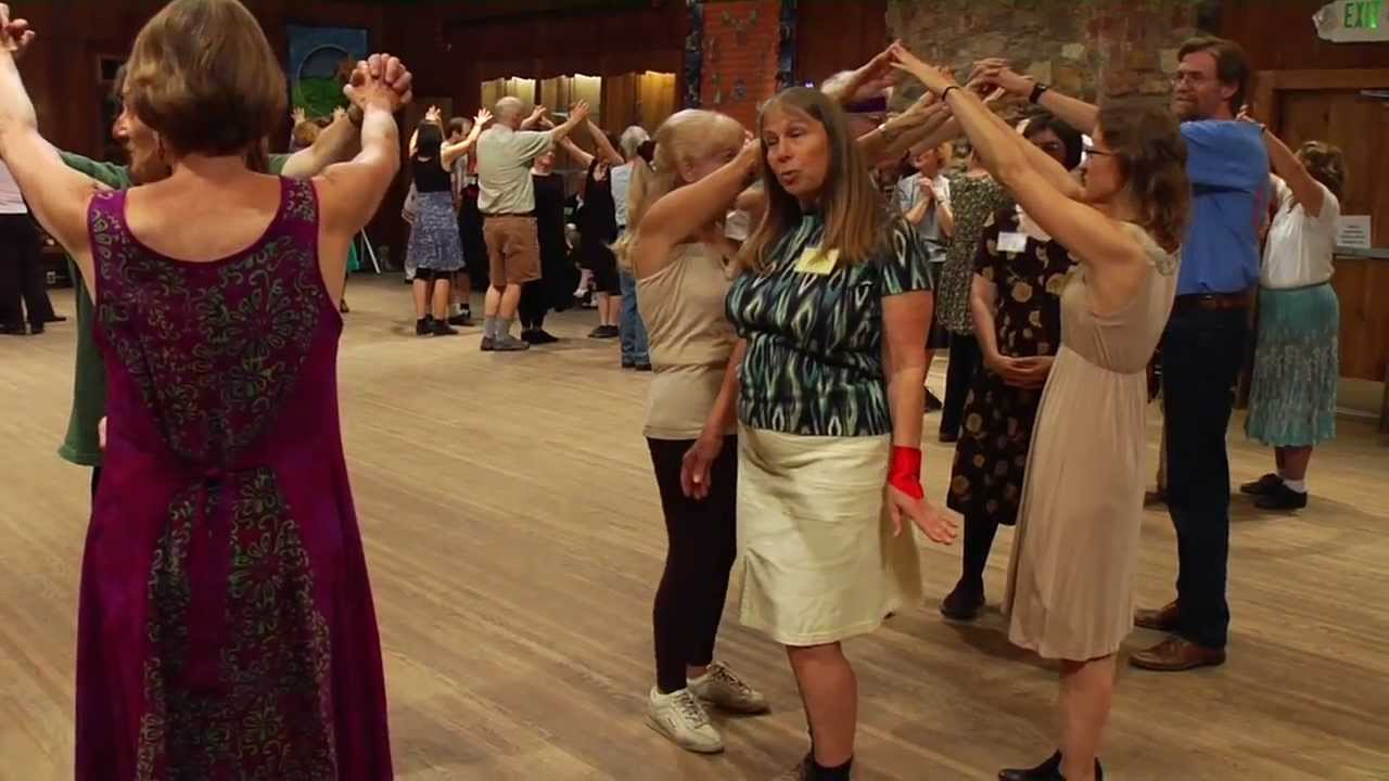 Silly Threesome square dance