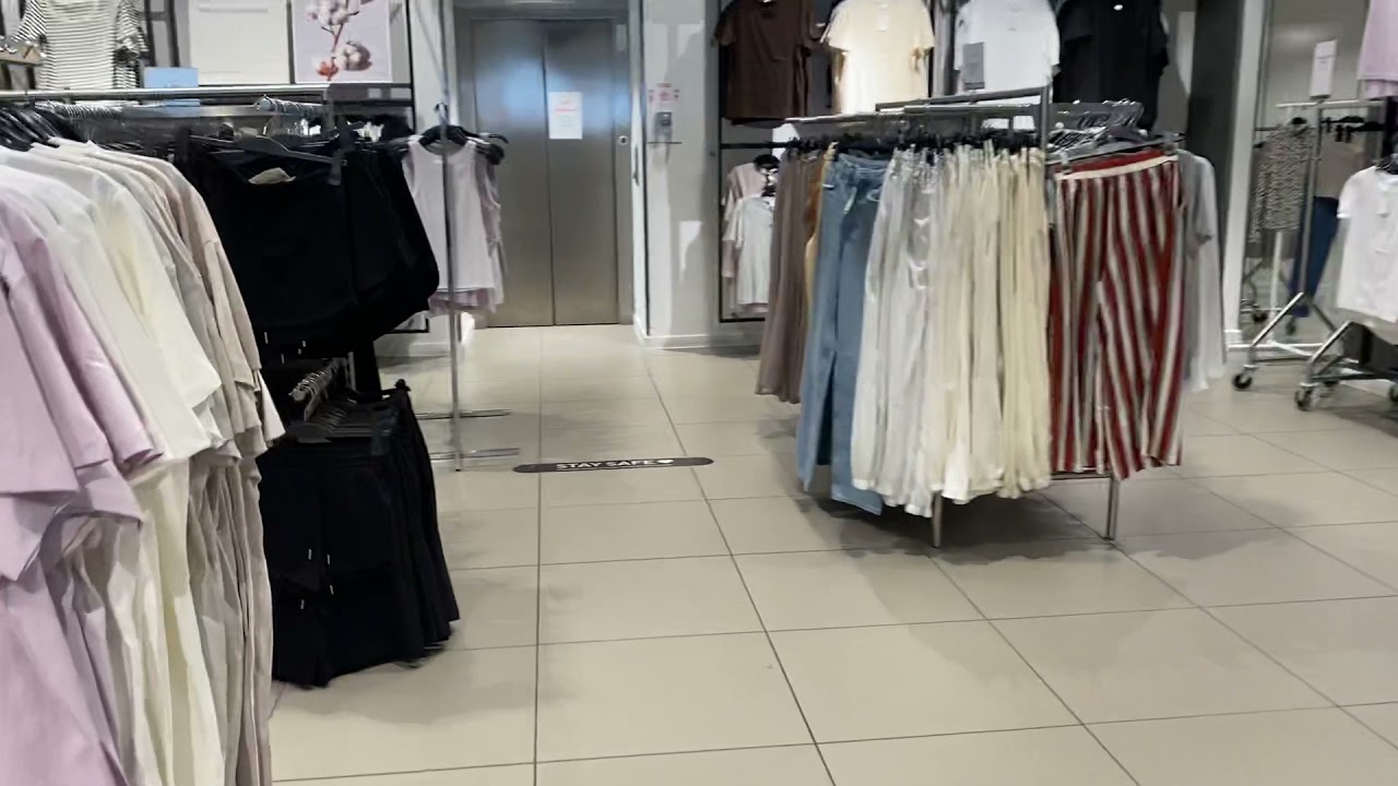 Schindler Elevator at H&M in Bristol Cabot Circus