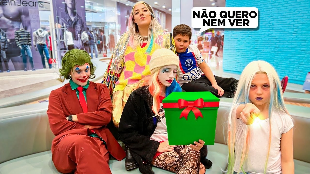 OS SUPER VILÕES FORAM NO SHOPPING COMPRAR O PRESENTE DE ANIVERSÁRIO DA RAPINA