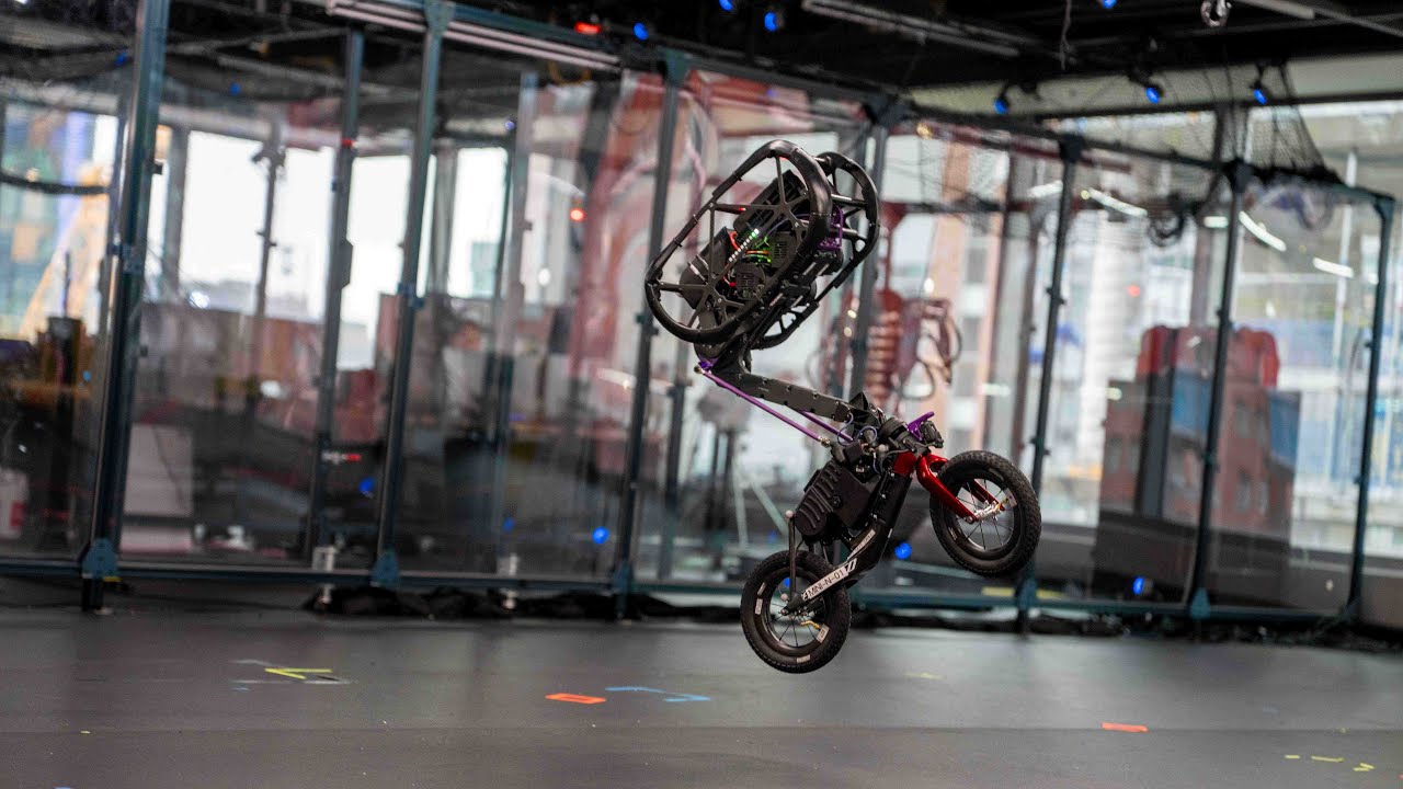 Ultra Mobile Vehicle Expands Mobility Repertoire
