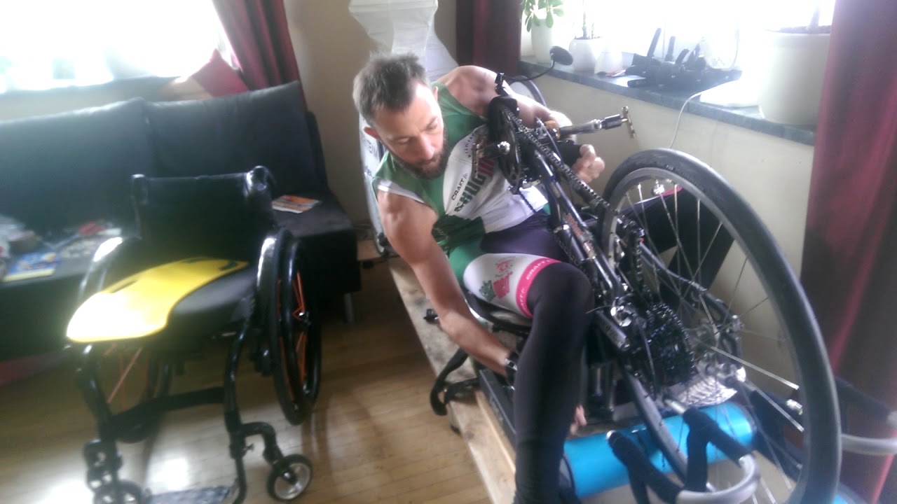 Transfer- Rollstuhl - Liegebike mit Rutschbrett