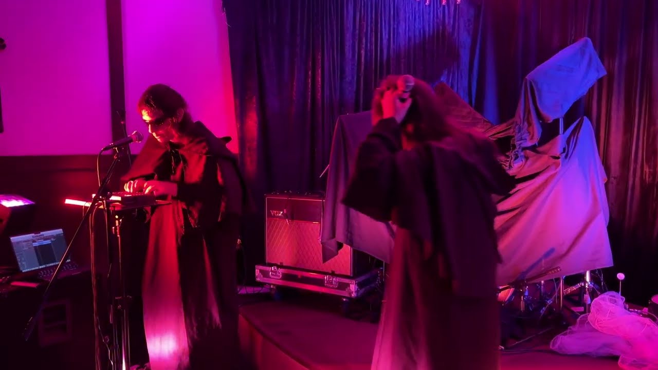 Valgur - Live at Freakout 24