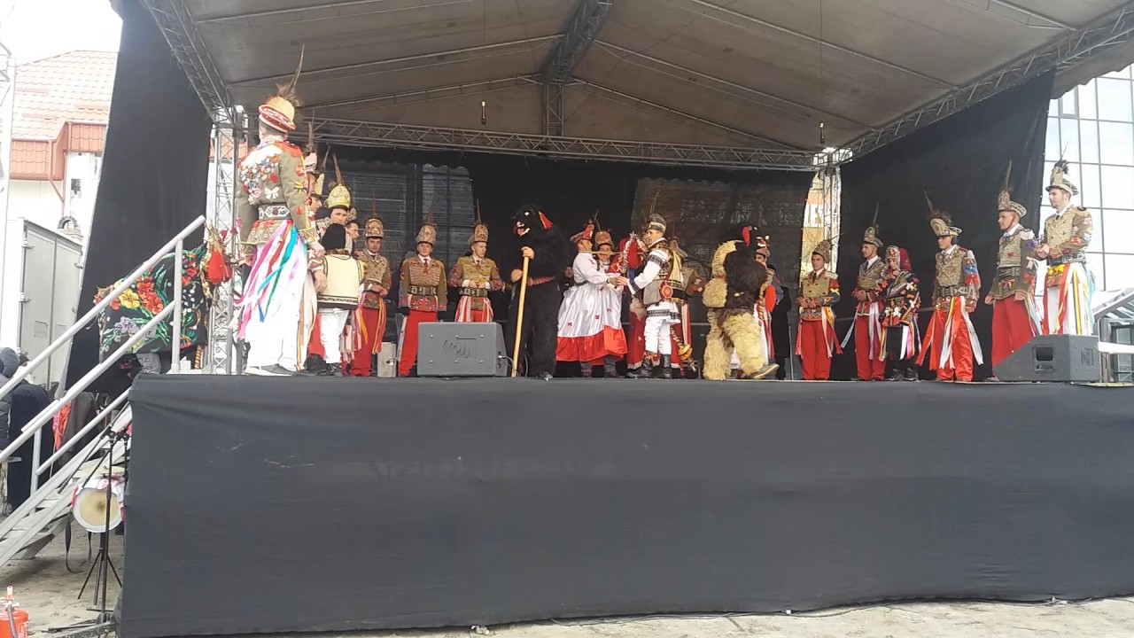 Ansamblul de obiceiuri si datini de la Volovat in Radauti 30.12.2016