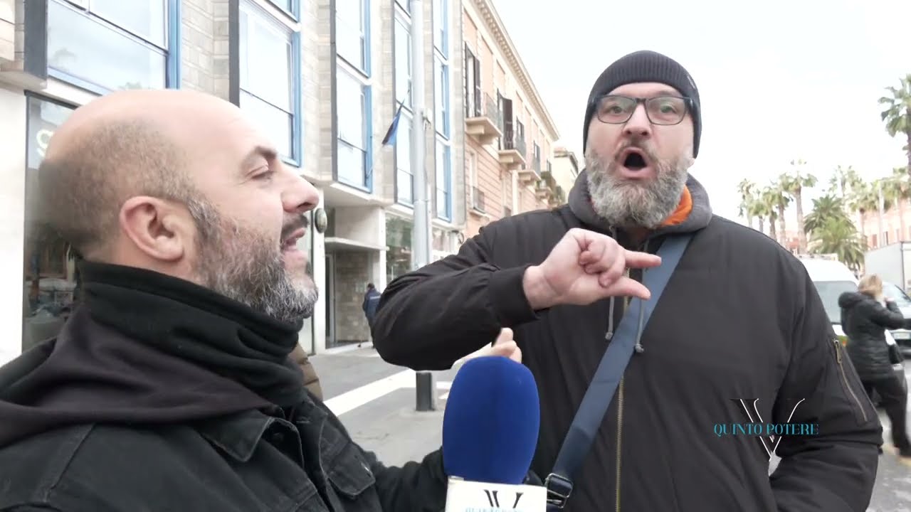 Orecchiette a Barivecchia, Antonio incontra U Leng dopo le critiche social: 