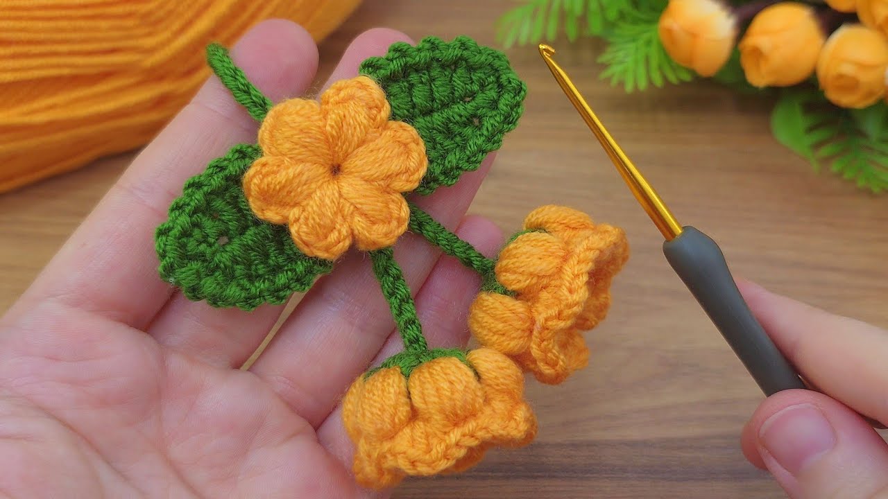 SUPER IDEA! ~☆♡ very easy cute crochet keychain floral pattern design #Crochet