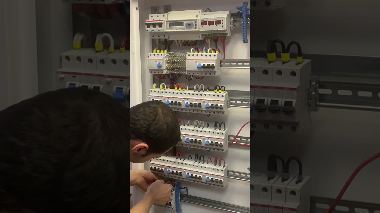 Сборка электрического щита в загородном доме, Павловская слобода, 2020г.