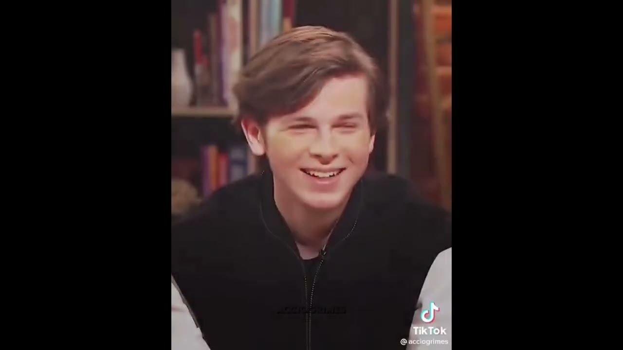 Watching Chandler/Carl edits again!💕🧎🏽‍♀️