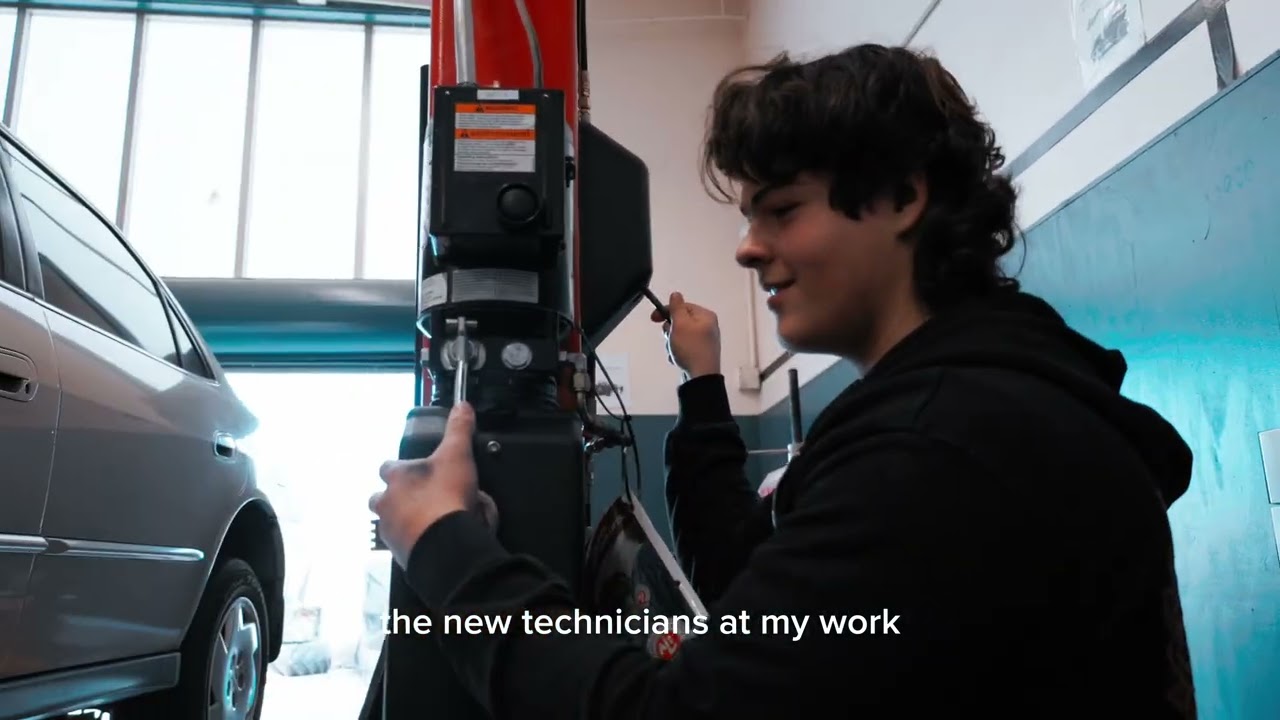 Welcome to Auto! (WCW auto shop interview)