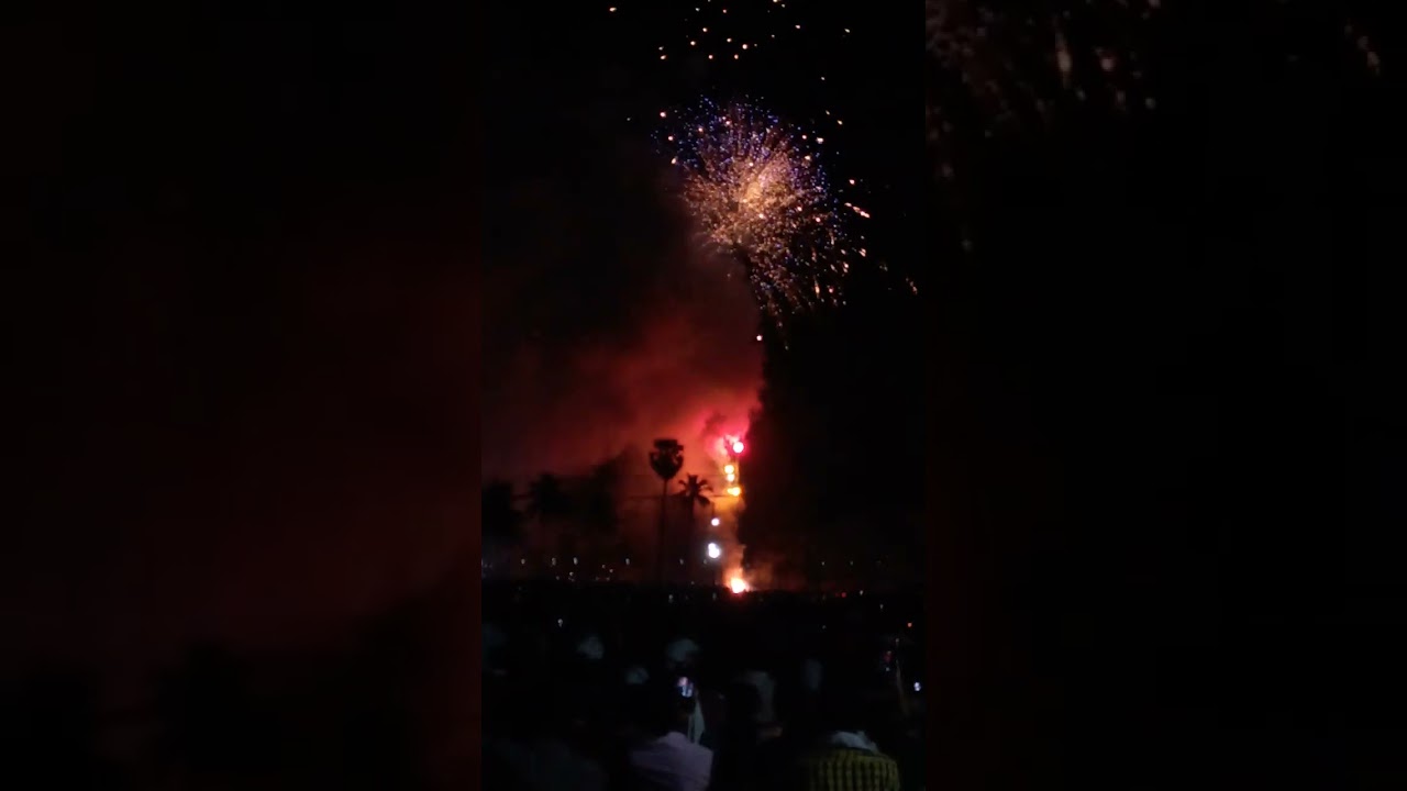 നെൽമാറ വെടികെട്ട് ....ഇഷ്ടപെട്ടാൽ like & share ചെയ്യണേ ....