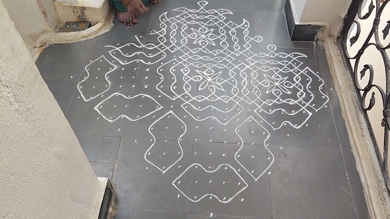 Dots rangoli#subscribe #shortvideo #rangoli 