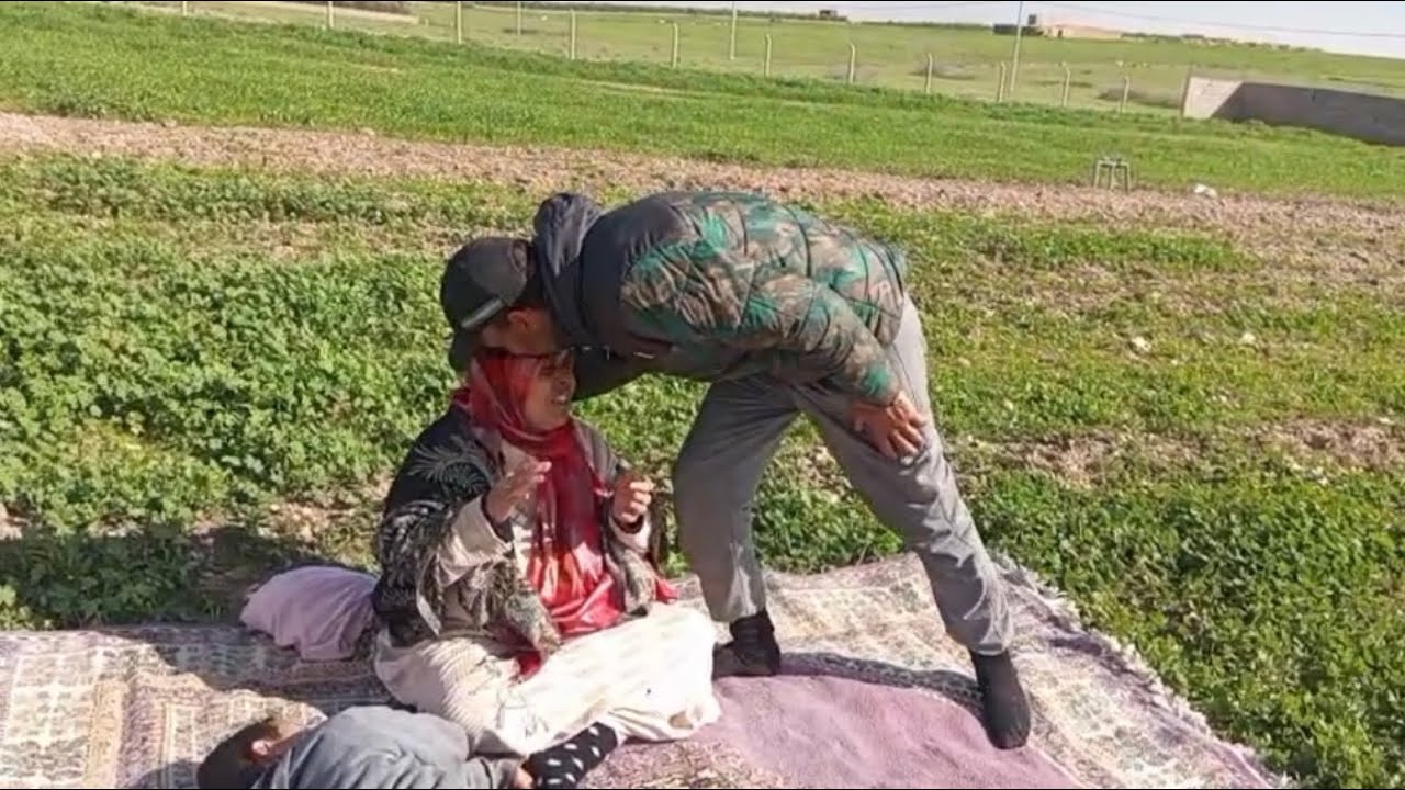 مفاجأة لمي عيشة مقداتها فرحة الحمد لله على رضات الواليدين مرحبا العائلة❤️❤️