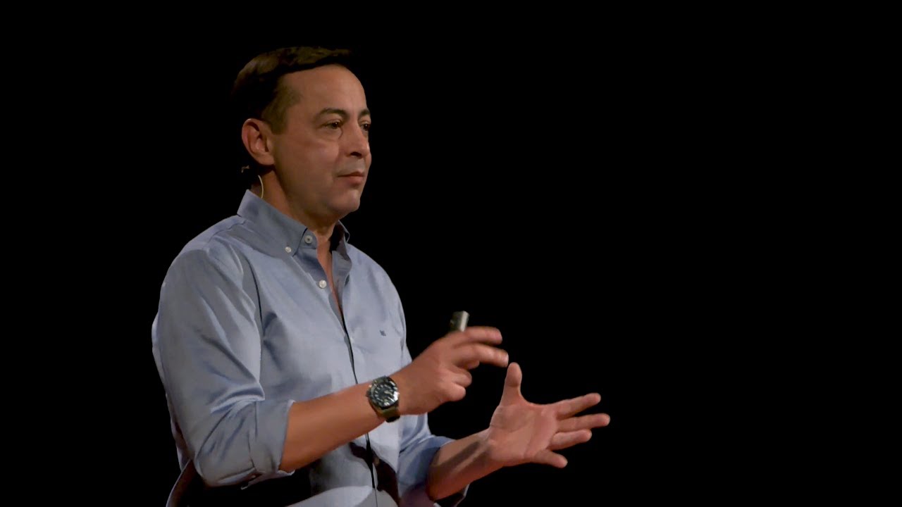 Ninguna Comida es Más Importante que Otra, y el Desayuno Tampoco | Juan Revenga | TEDxAlcoi