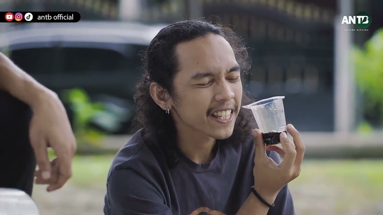 JADI ORANG NOMOR SATU