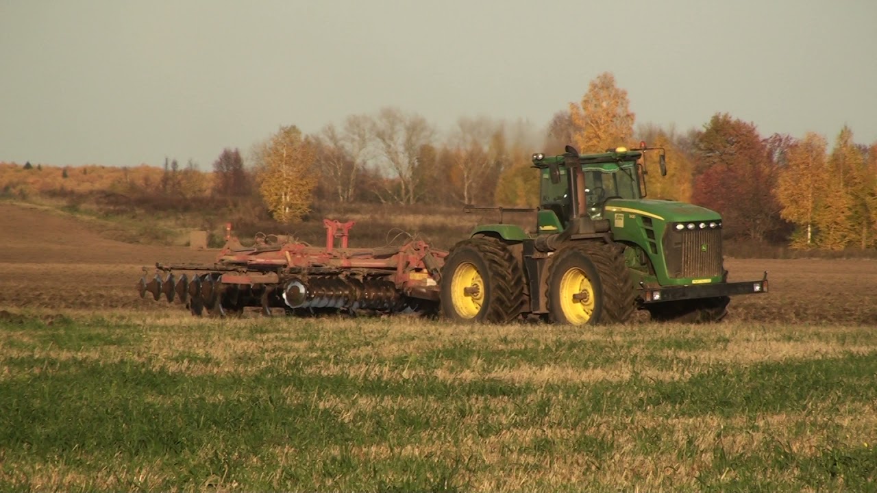 JOHN DEERE 9430 ,дискование с рыхлением почвы.