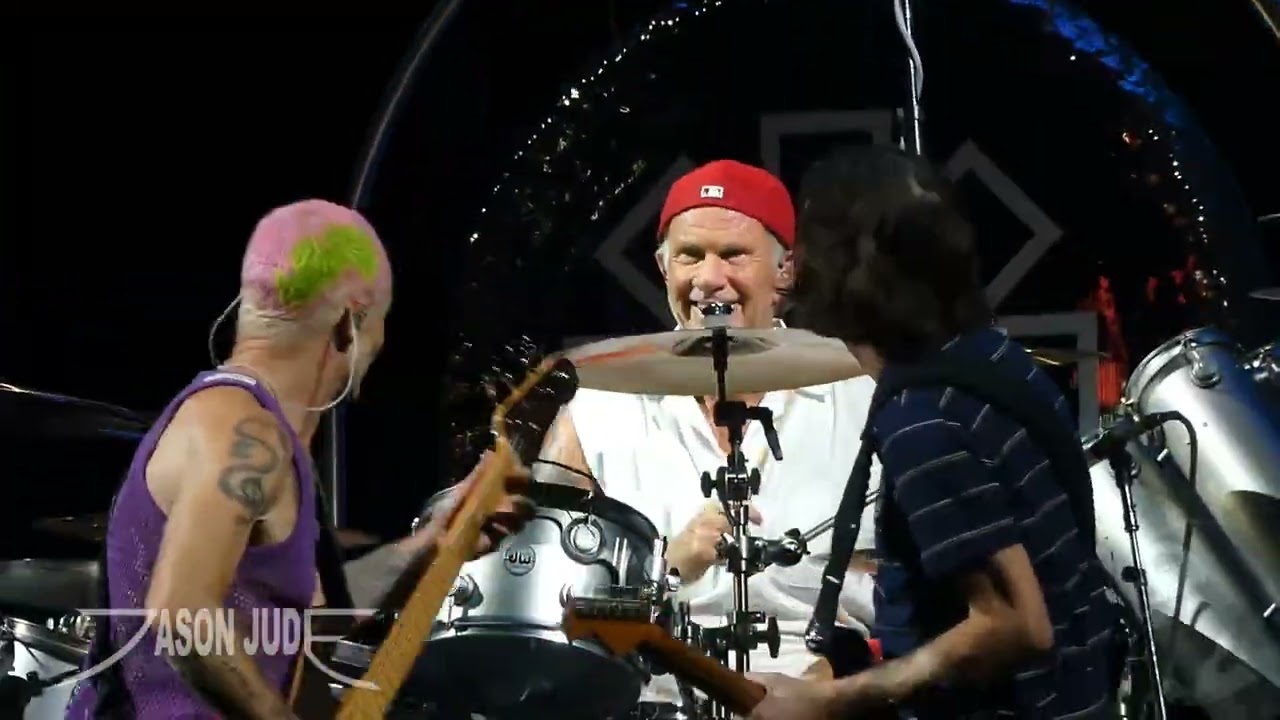 Red Hot Chili Peppers - Aquatic Mouth Dance [HD] LIVE ACL Fest 10/9/2022