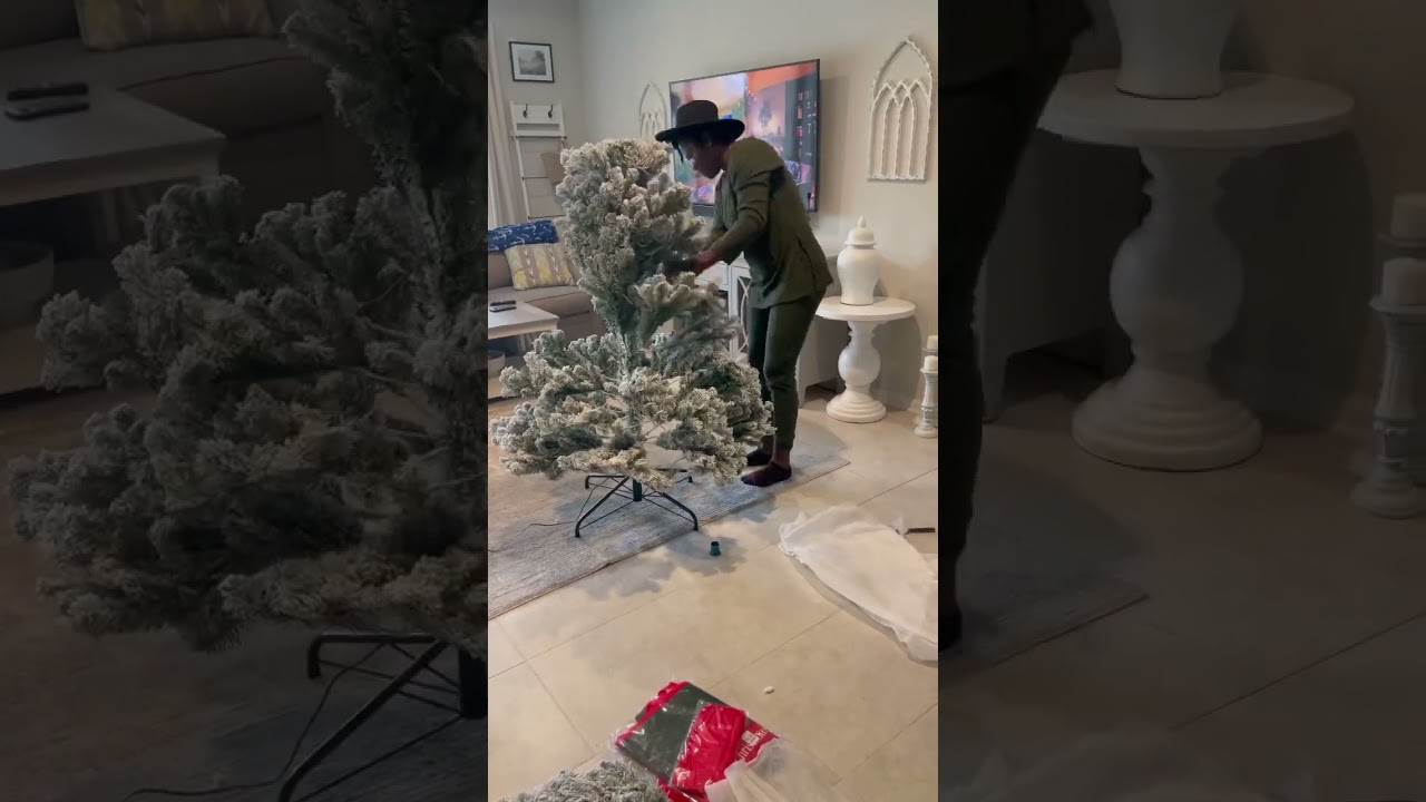 come unboxing my 7&rdquo; Prince flock tree with me #kingofchristmas #xmasshowdown #unboxing find me on IG
