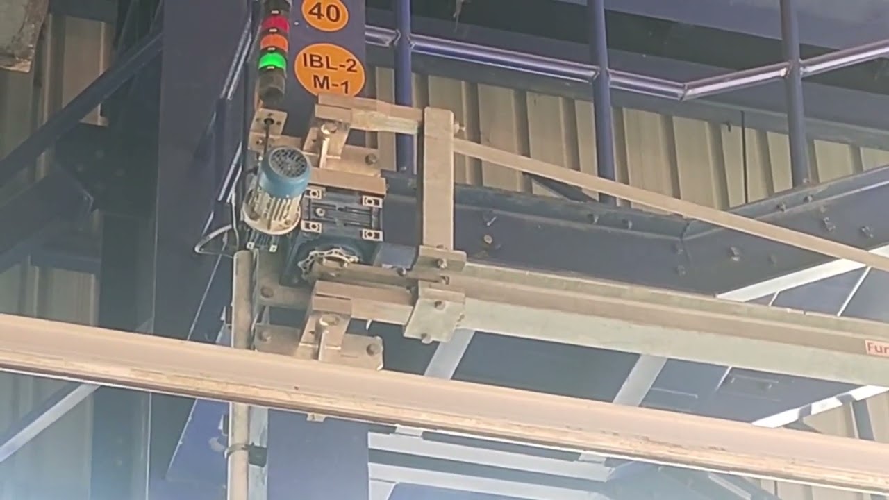 RROCS  Rigid Retractable Over Head Catenary System   Shakur basti, New Delhi  An introduction