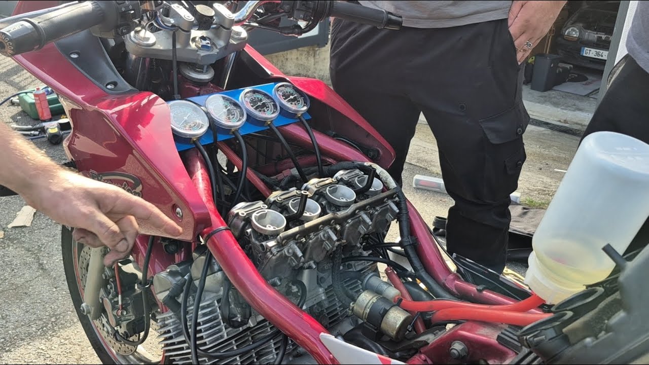 Debridage et synchro carbu XJ600 Diversion