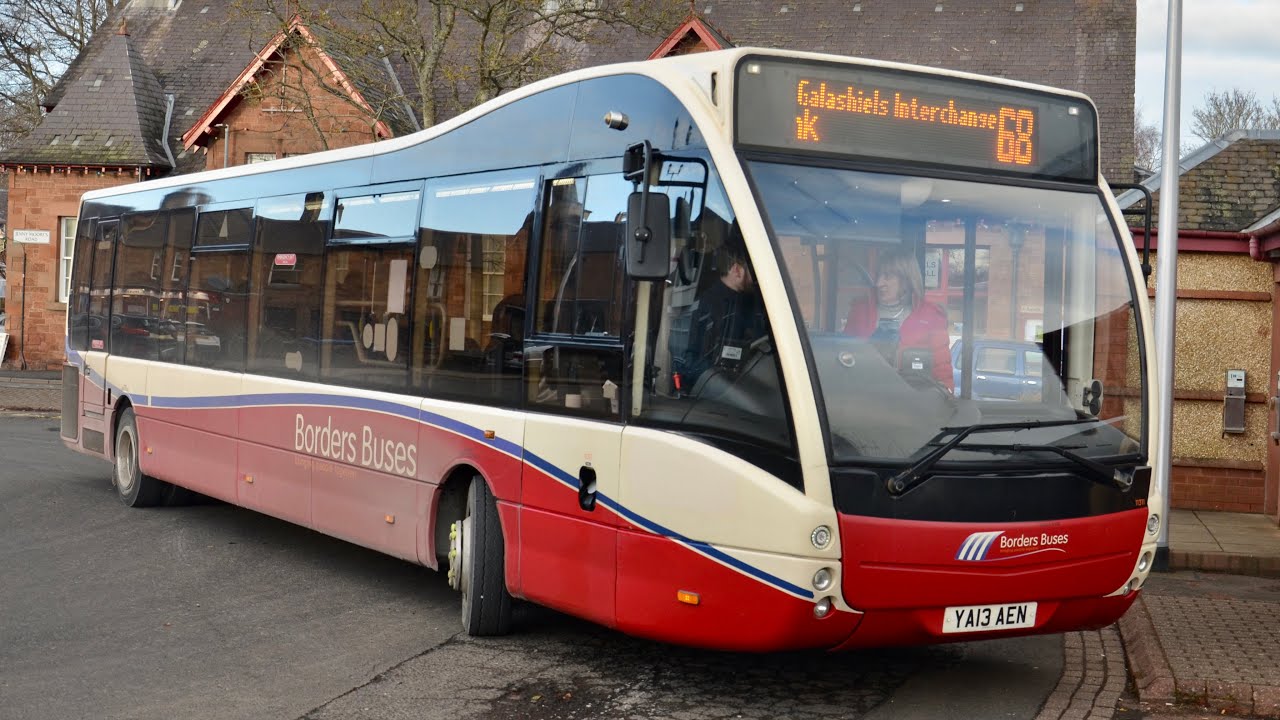 School Run: Borders Buses 11311 (YA13AEN) Optare Versa/V1170
