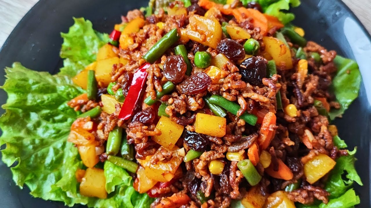 A Sweet & Savory Goodness: Vegan Filipino Picadillo 