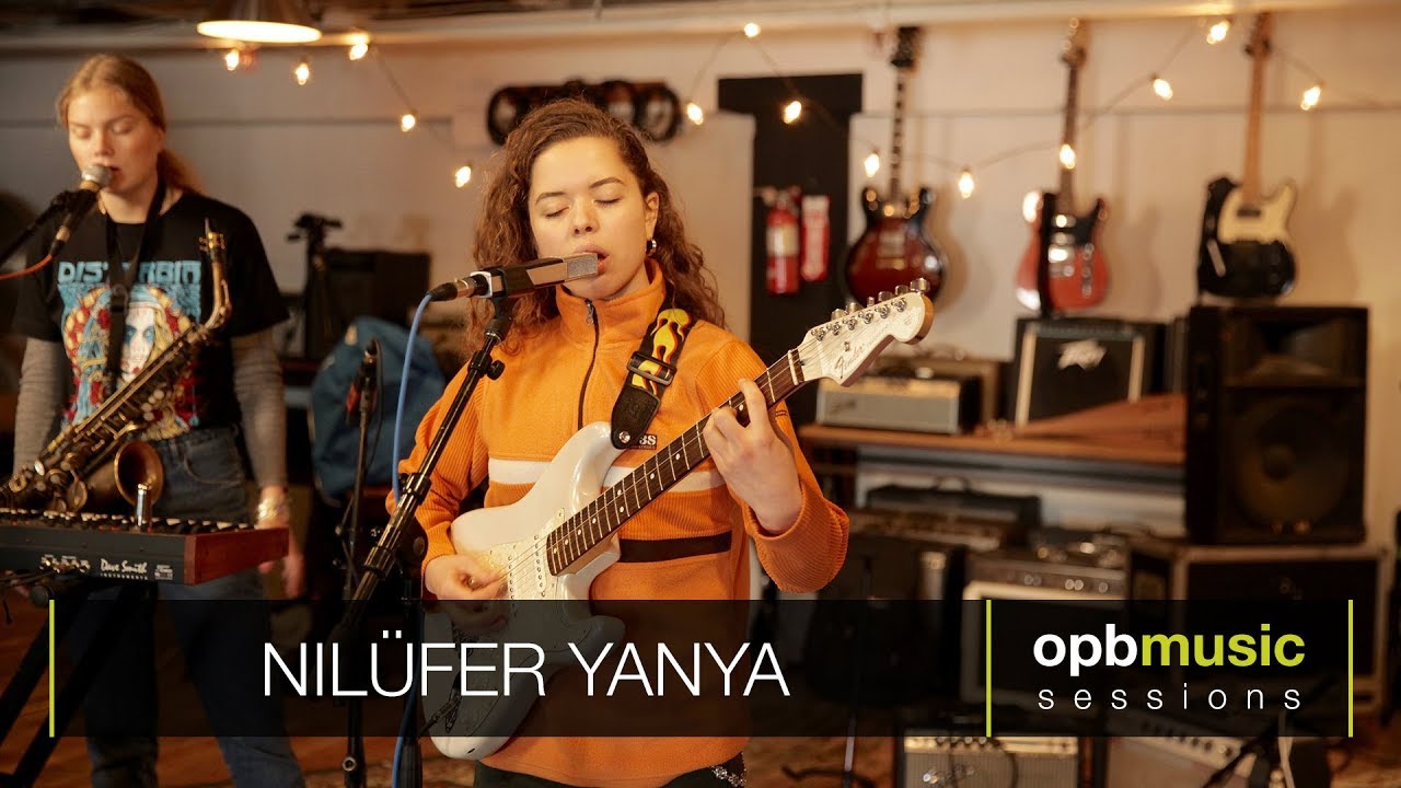 Nilüfer Yanya - Heavyweight Champion | opbmusic Live Sessions