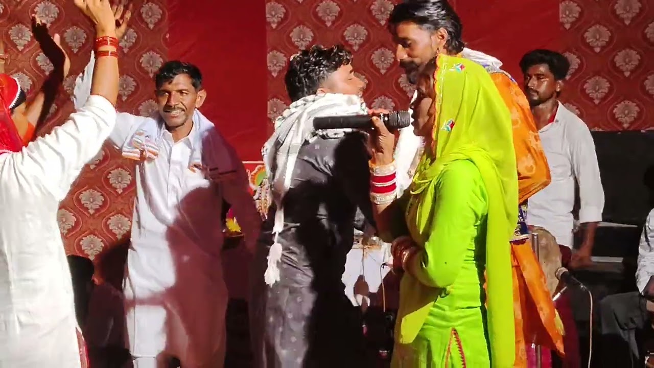 Gurmeet 74NP live program 30apd (ਬਾਬੇ ਦੇ ਆ ਬਾਬੇ ਦੇ ਆ ਵੱਜ ਤੂੰਬੇ ਆ ) peera De jass. Sandeep colony 