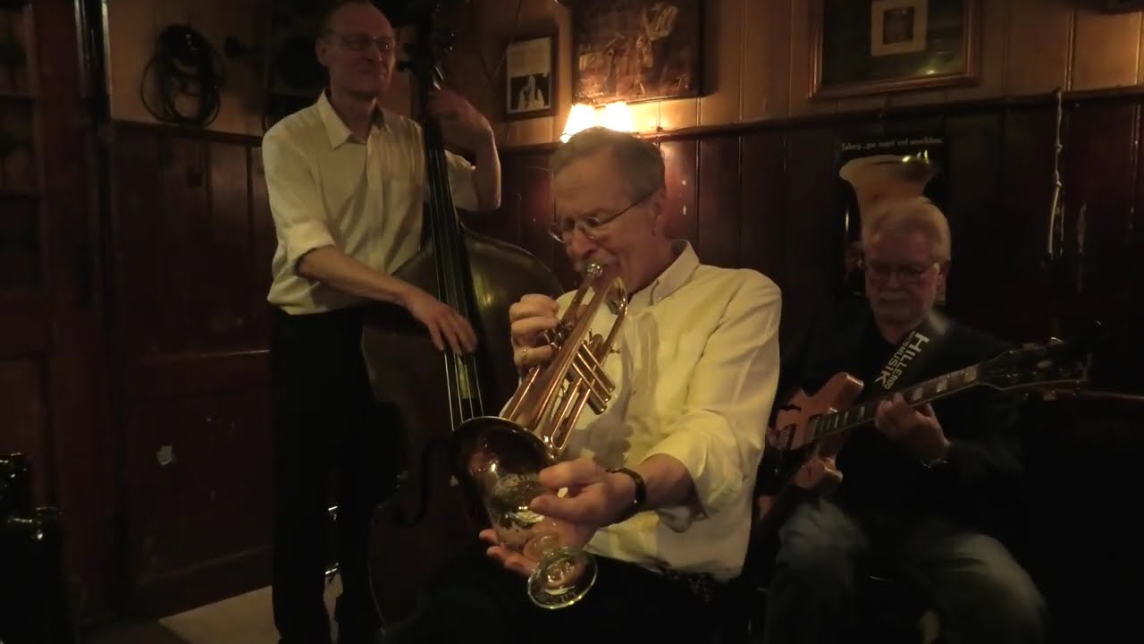 BACK O'TOWN BLUES (Louis Armstrong/Luis Russell), by  THE CATPACK At Hvide Lam, January 2026