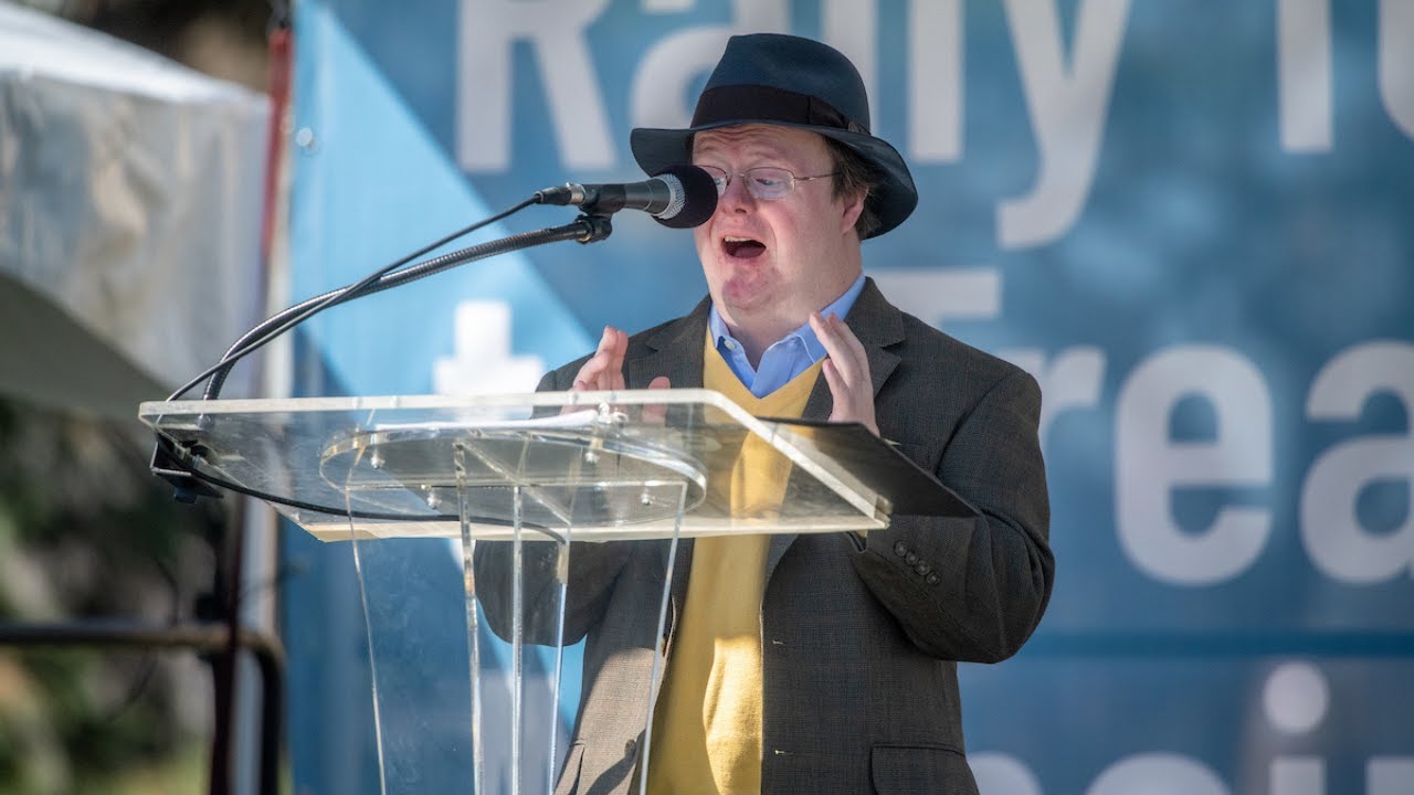 GLOBAL Quincy Jones Awardee Frank Stephens at Alliance for Aging Research Rally