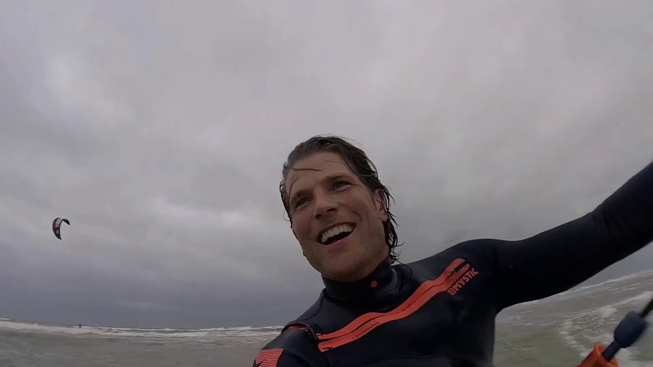 Does the Duotone Rebel 10m Megaloop?