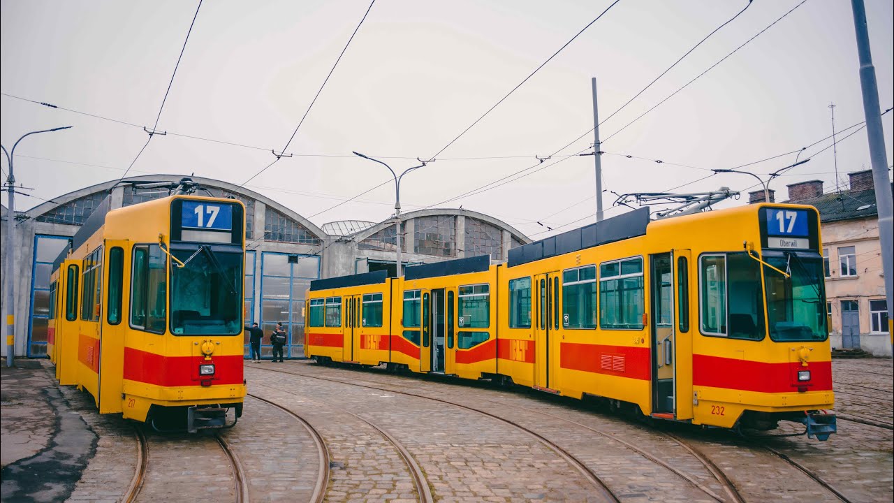 Passages des Tramways et bus BVB/BLT Basel [Suisse] le 07.novembre.2025